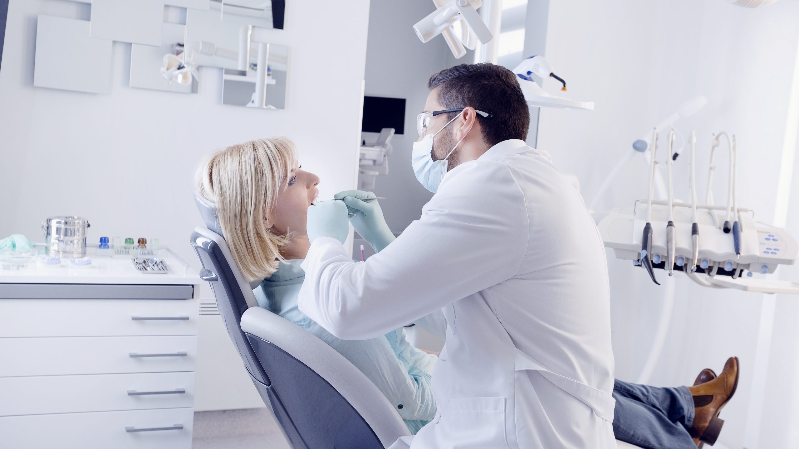 Dentist in Hometown, IL